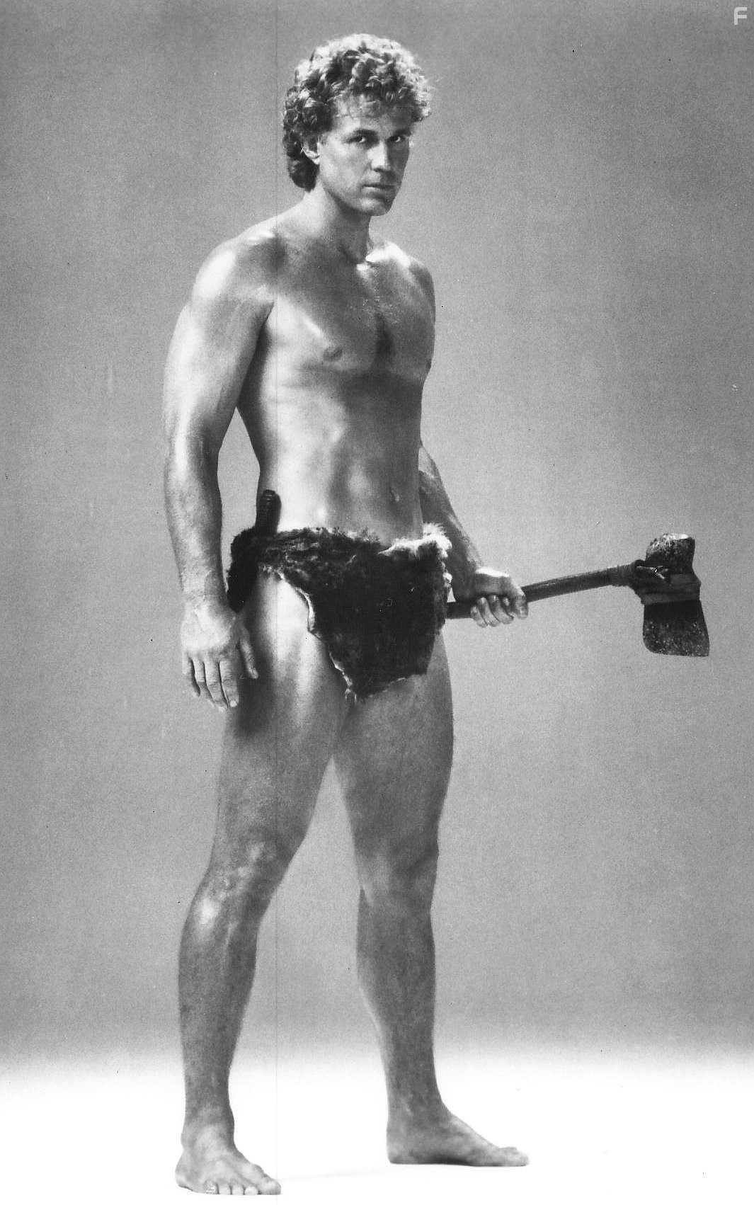 Reb Brown in Йор, охотник будущего (1983)