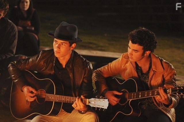 Kevin Jonas and Nick Jonas in Camp Rock 2: Отчетный концерт (2010)