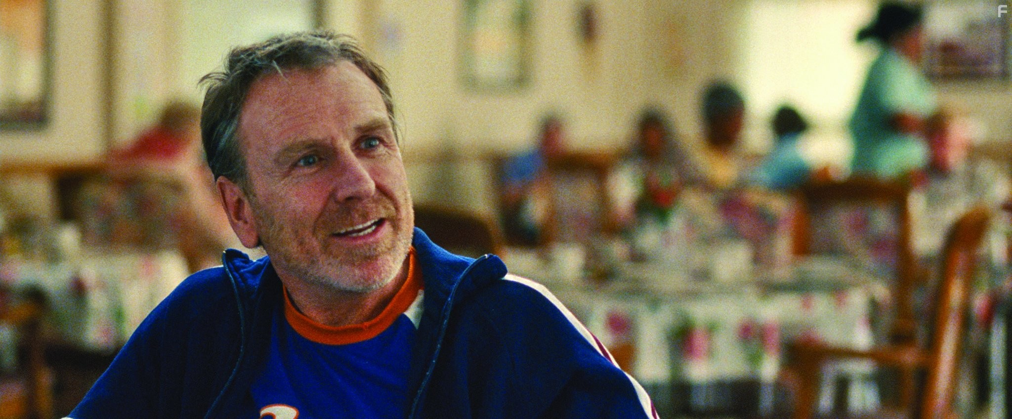 Colin Quinn in Девушка без комплексов (2015)