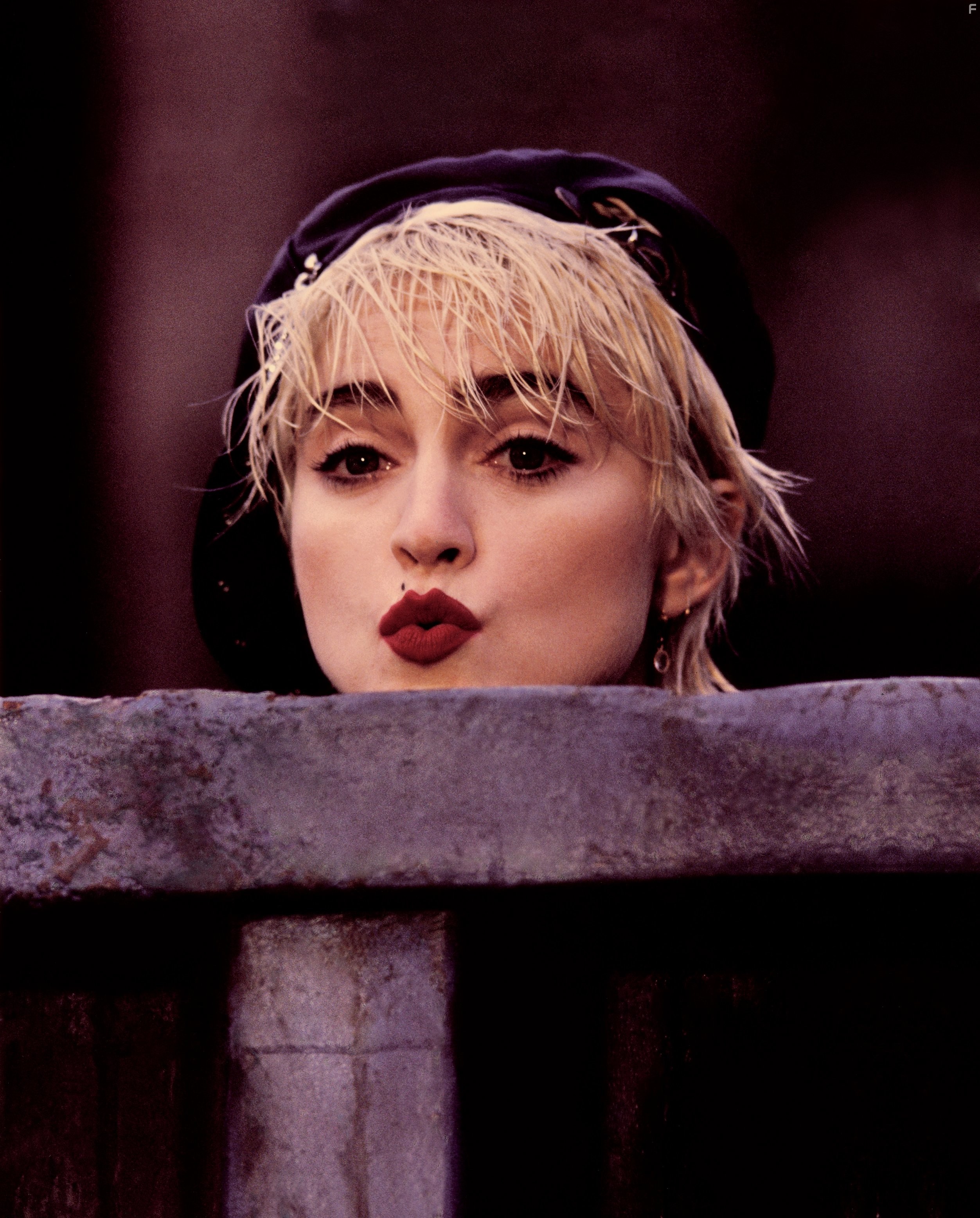 Madonna in Кто эта девчонка? (1987)