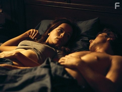 Christian Bale and Kate Beckinsale in Лорел Каньон (2002)