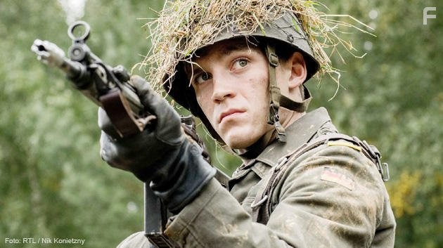 Jonas Nay in Германия 83 (2015)