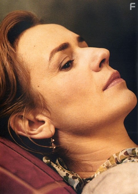 Sandrine Bonnaire in Откровенное признание (2004)