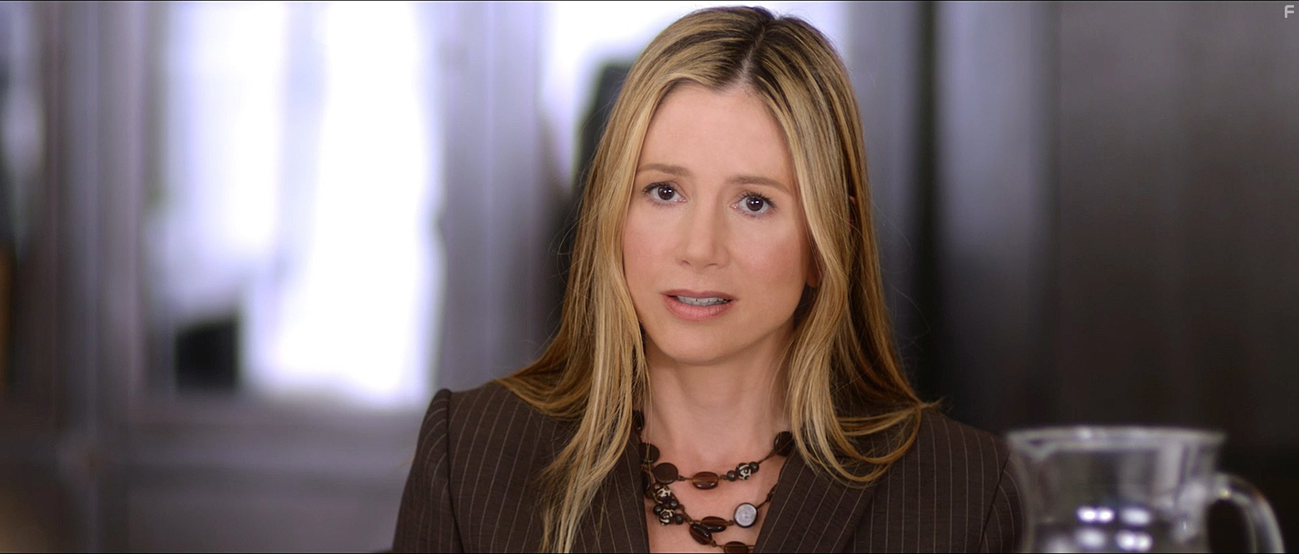 Mira Sorvino in Chloe & Theo (2015)