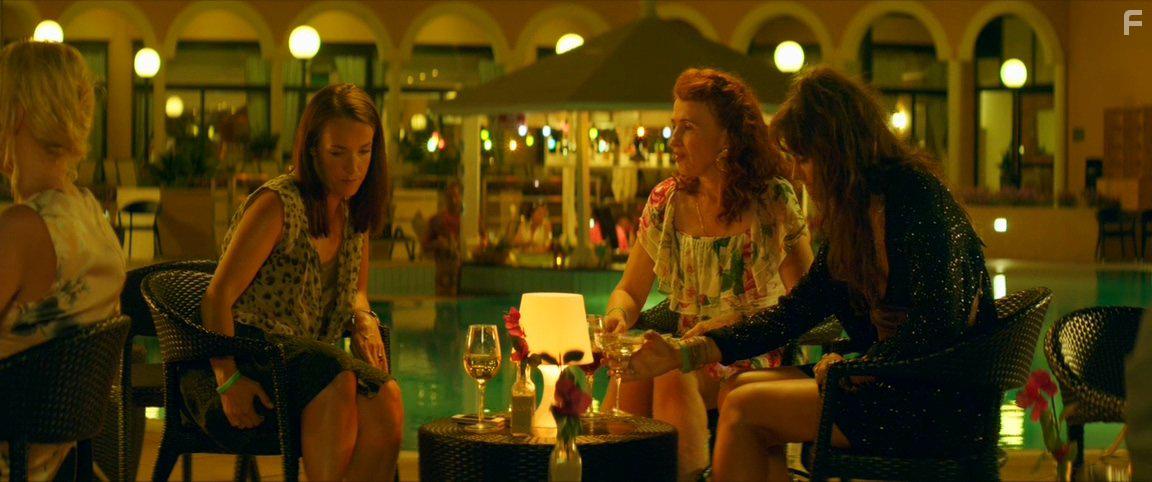 Bodil Jrgensen, Mia Lyhne, and Danica Curcic in All Inclusive (2014)