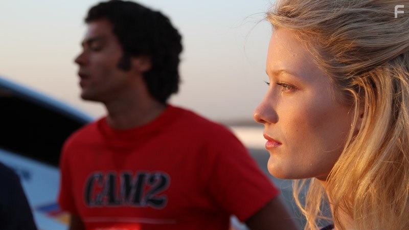 Jesse Williams and Ashley Hinshaw in Snake and Mongoose (2013)