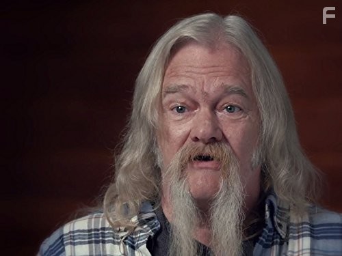 Аляска: Семья из леса