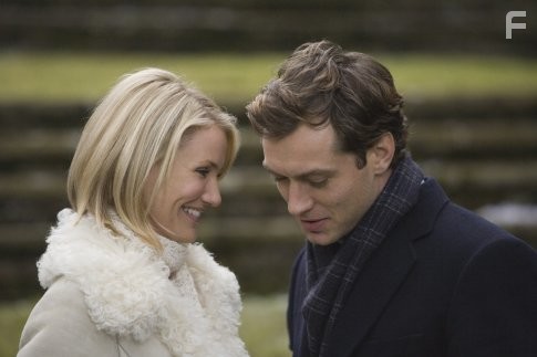 Cameron Diaz and Jude Law in Отпуск по обмену (2006)