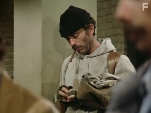 Bruce Weitz in Блюз Хилл-стрит (1981)