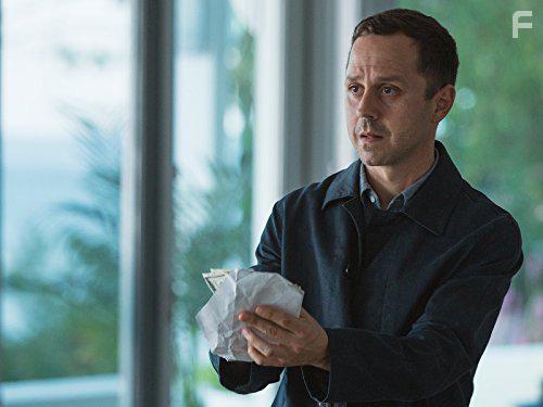 Giovanni Ribisi in Sneaky Pete (2015)