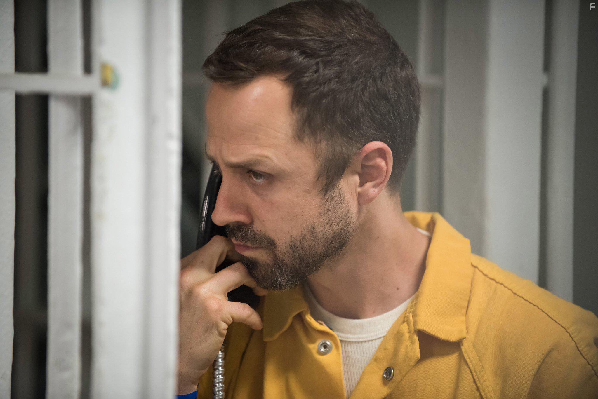 Giovanni Ribisi in Sneaky Pete: Pilot (2015)