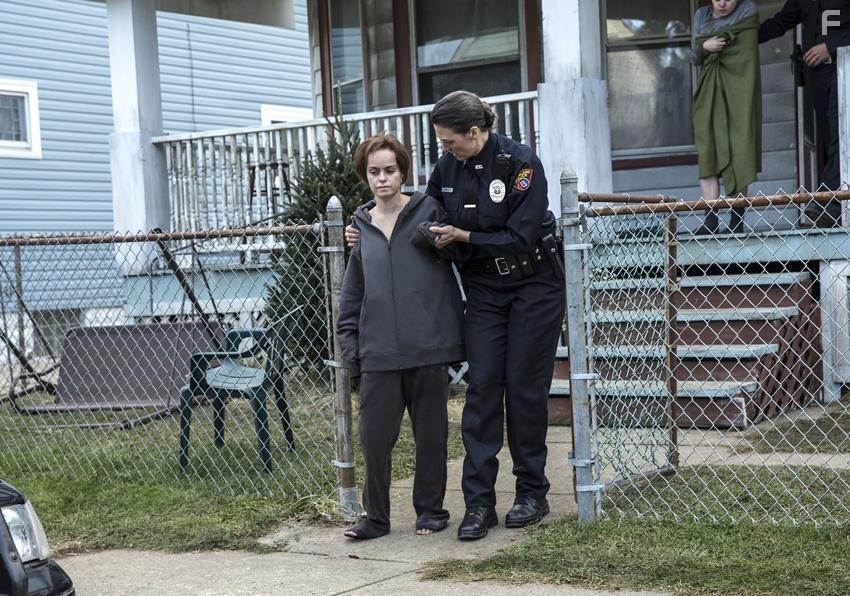 Taryn Manning and Elizabeth Laidlaw in Cleveland Abduction (2015)