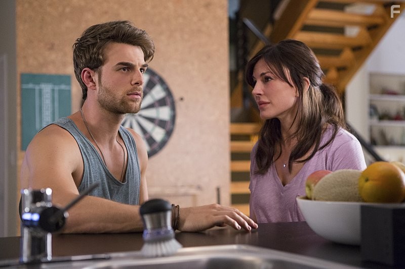 Krista Allen and Nathaniel Buzolic in Significant Mother (2015)