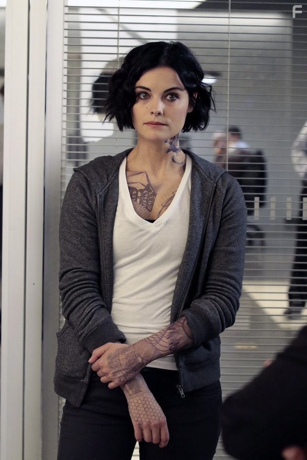 Jaimie Alexander in Слепое пятно (2015)