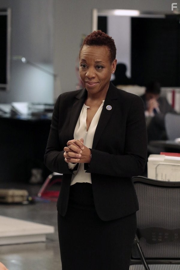 Marianne Jean-Baptiste in Слепое пятно (2015)