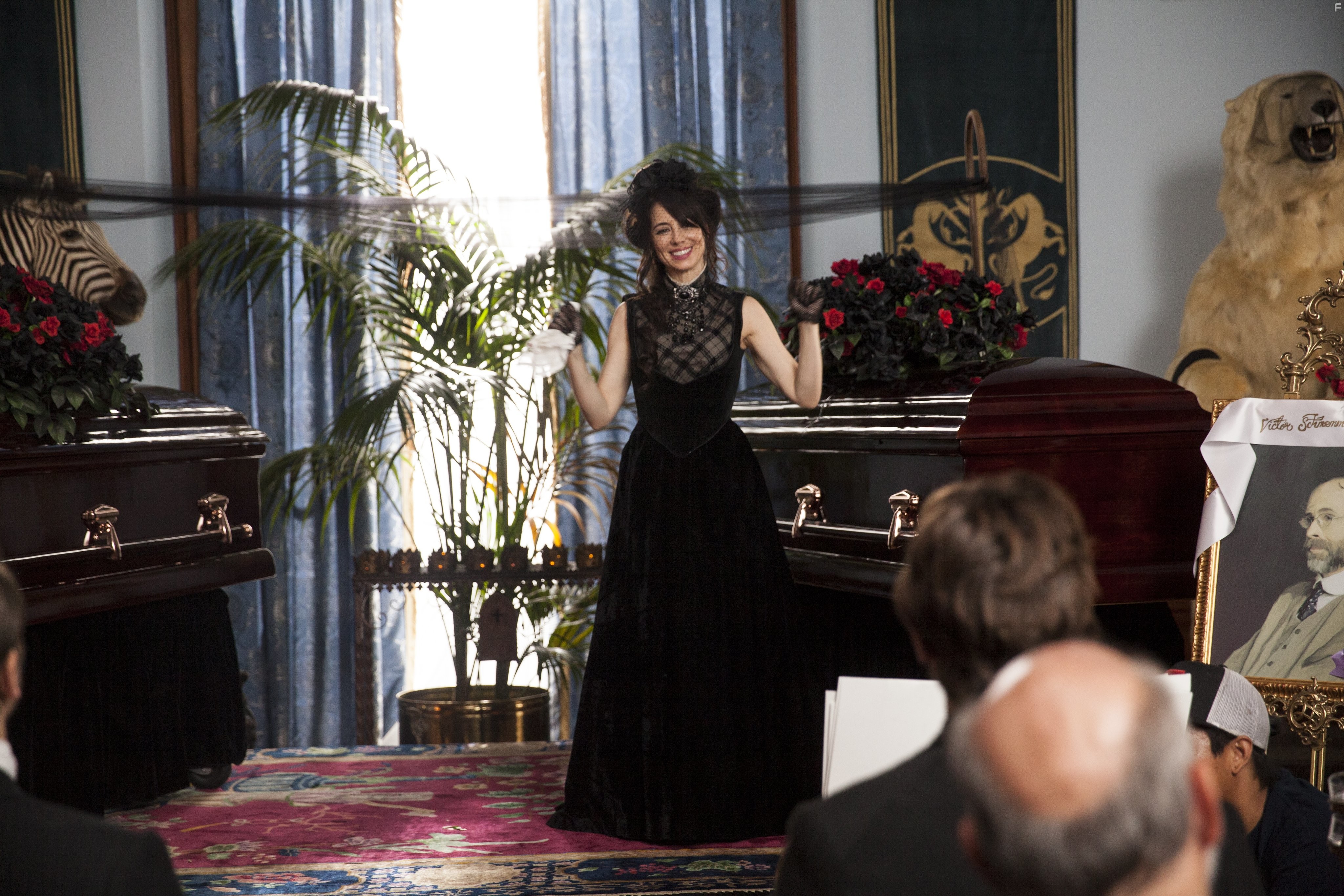 Natasha Leggero in Другое время (2015)