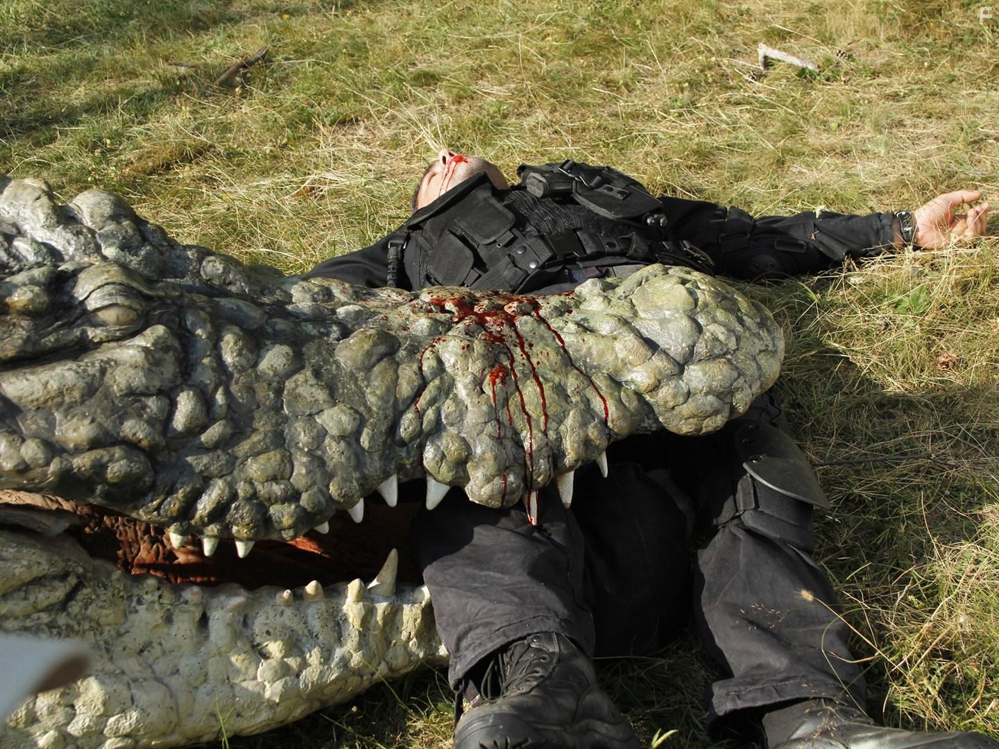 Lake Placid vs. Anaconda (2015)