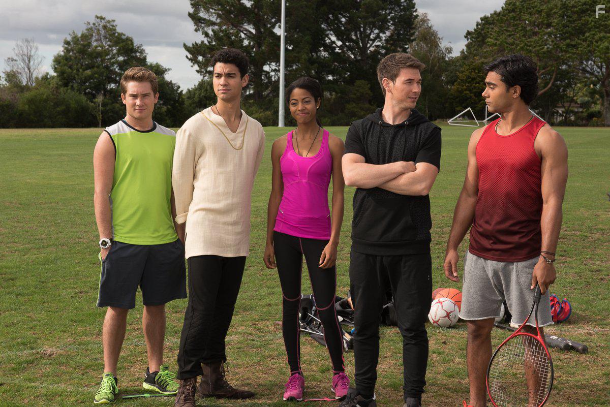 Brennan Mejia, Michael Taber, James Davies, Davi Santos, and Camille Hyde in Power Rangers Dino Charge (2015)