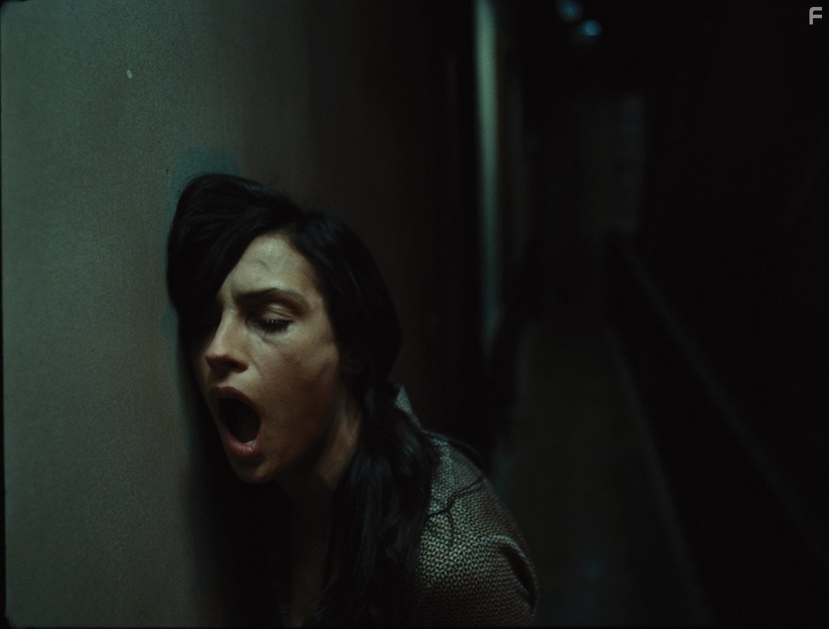 Famke Janssen in 100 футoв (2008)