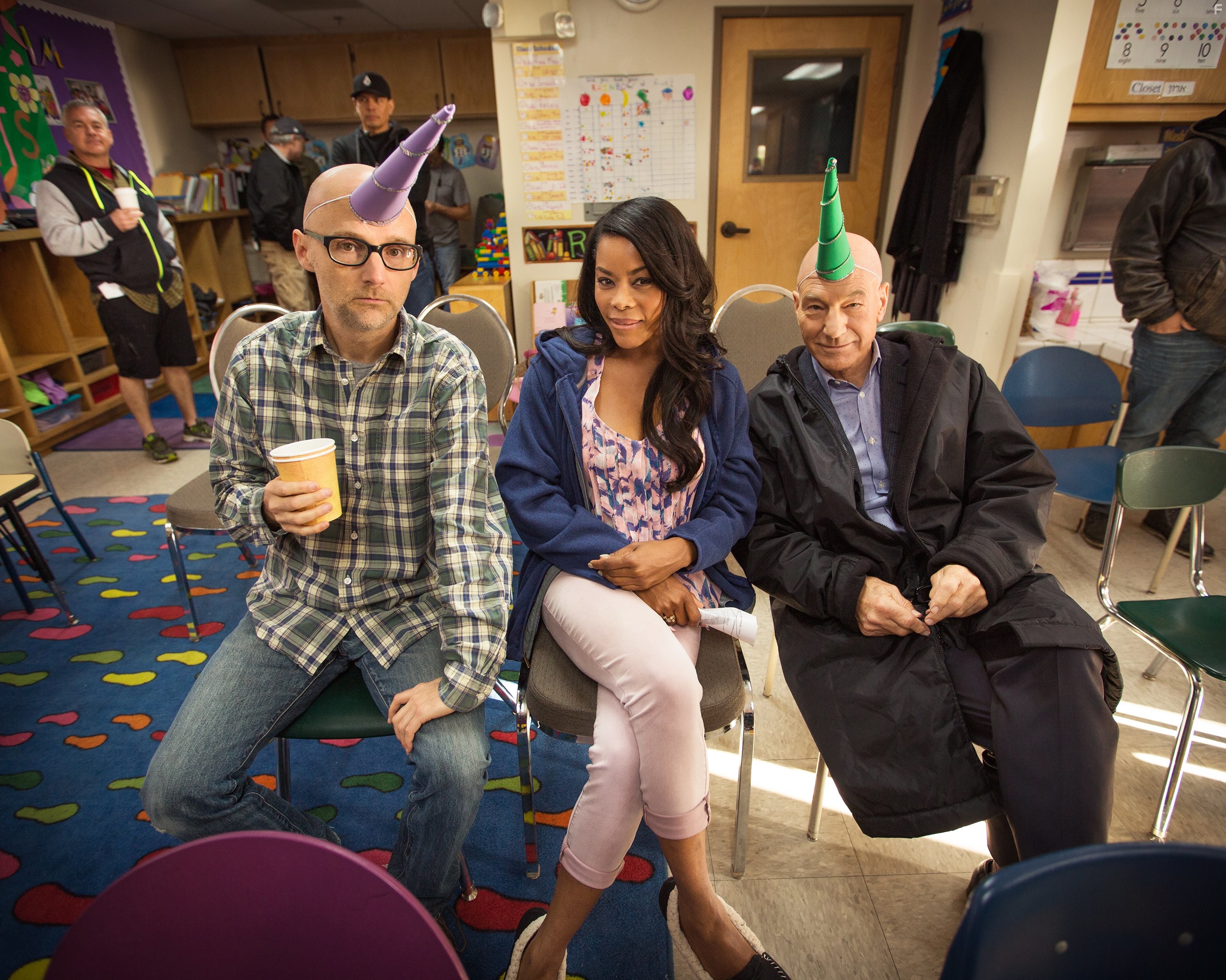 Patrick Stewart, Moby, and Golden Brooks in Блант говорит (2015)