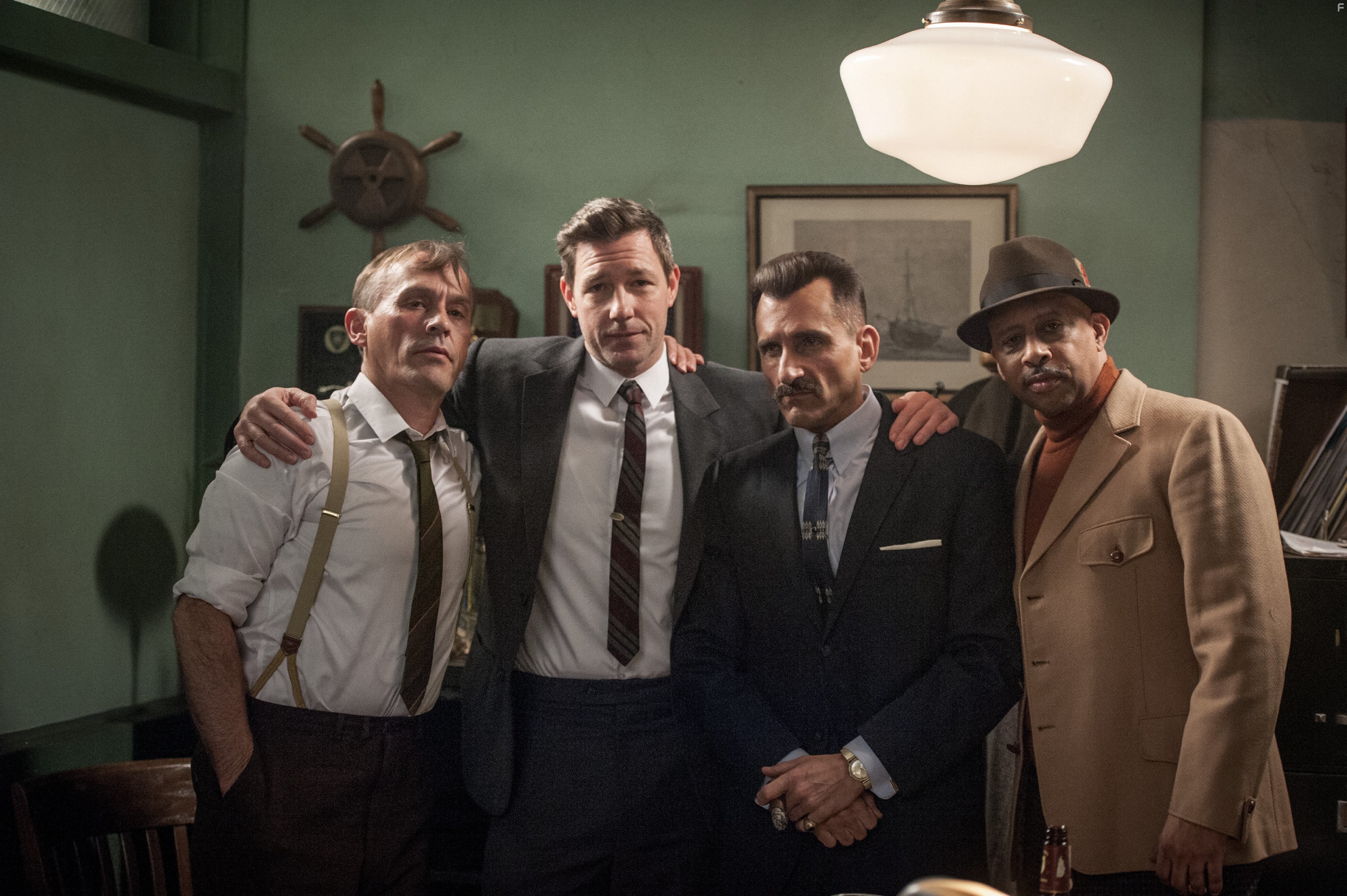Edward Burns, Robert Knepper, Ruben Santiago-Hudson, and Wass Stevens in Общественная мораль (2015)