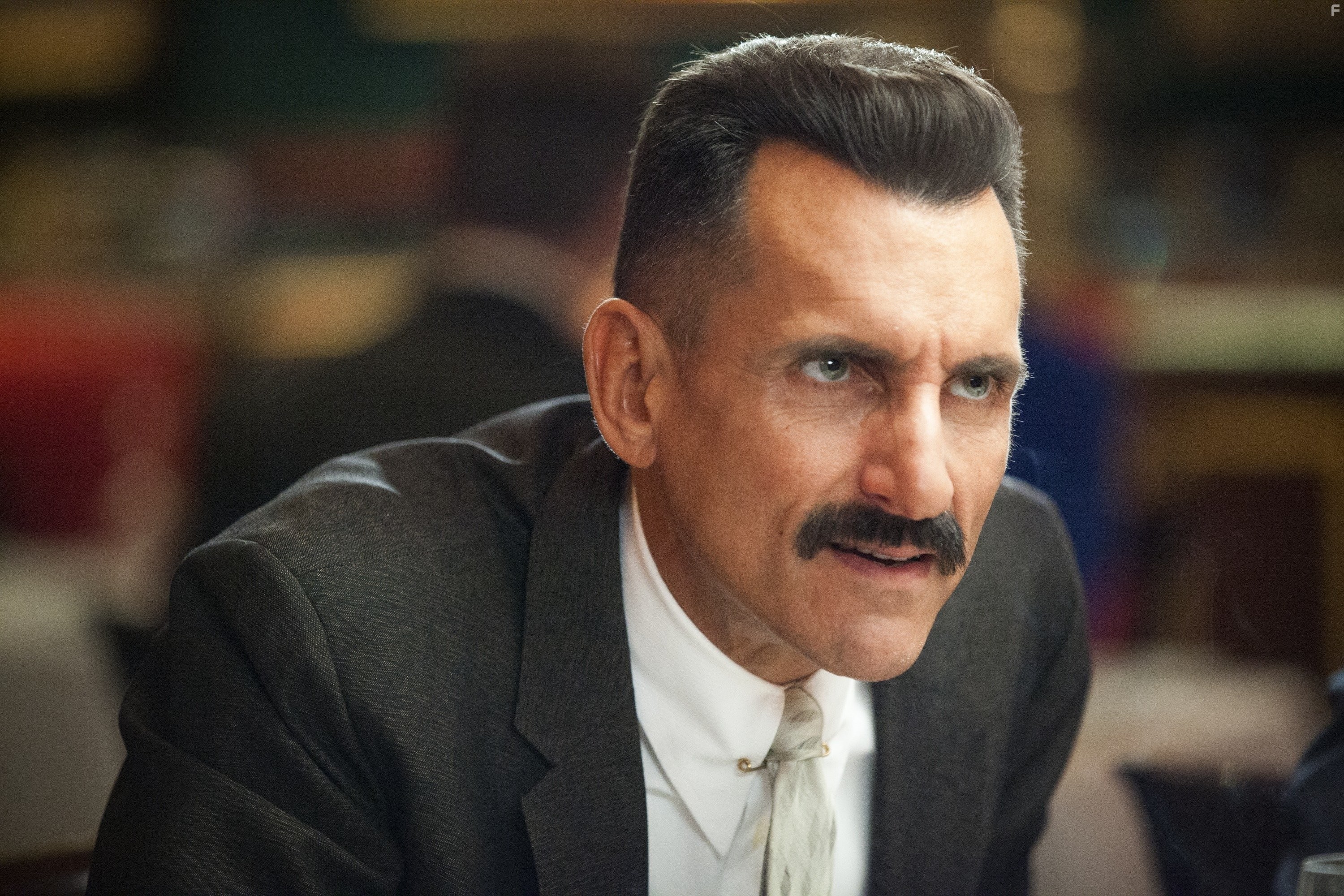 Wass Stevens in Общественная мораль (2015)