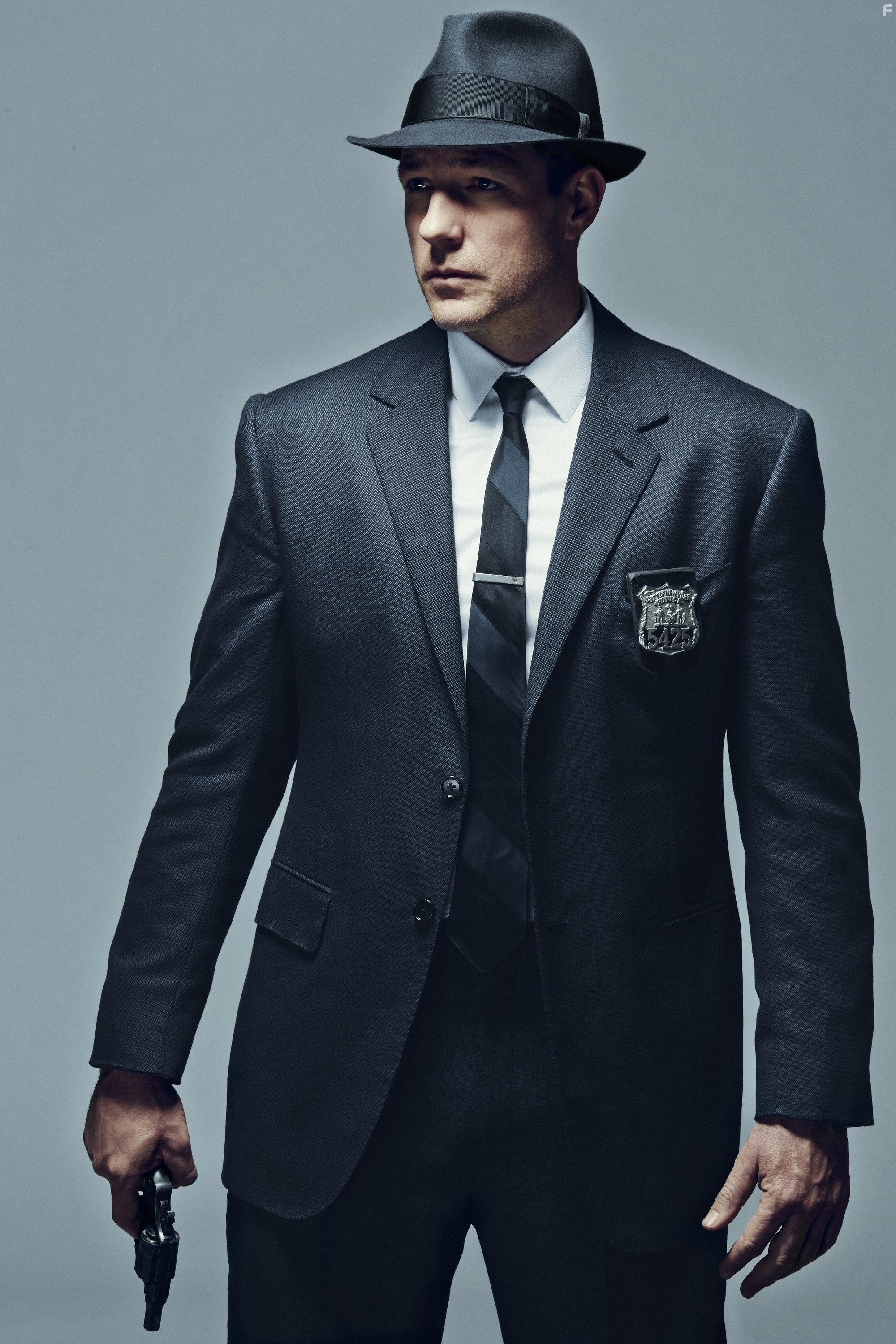 Edward Burns in Общественная мораль (2015)