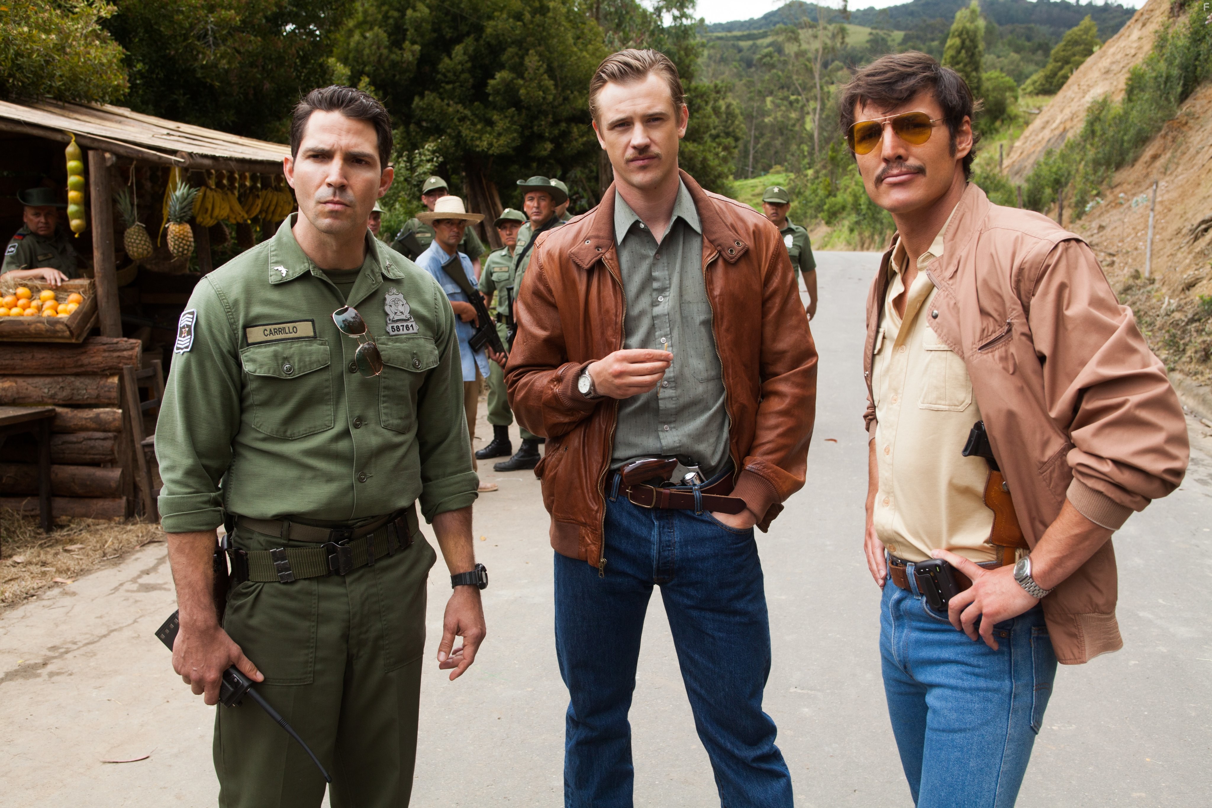 Pedro Pascal, Maurice Compte, and Boyd Holbrook in Нарко (2015)