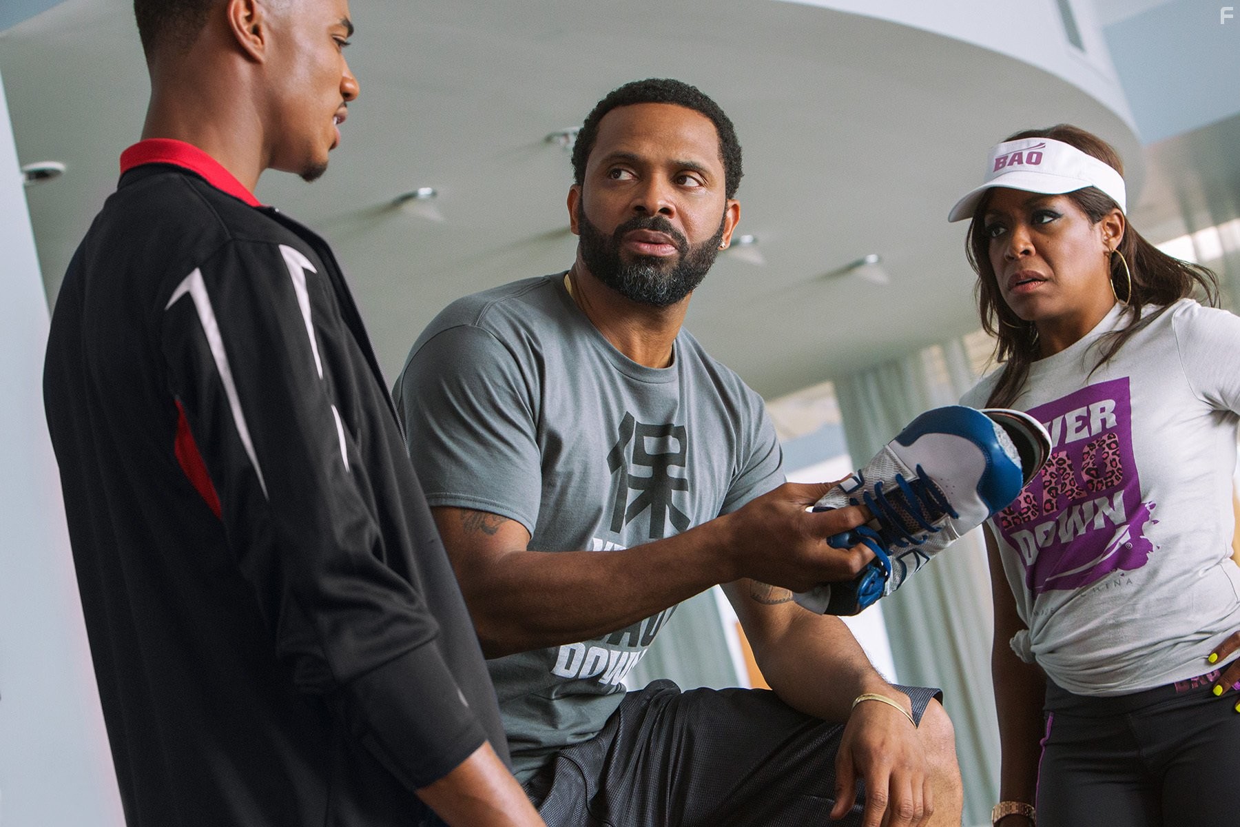 Tichina Arnold and Mike Epps in Survivor's Remorse (2014)