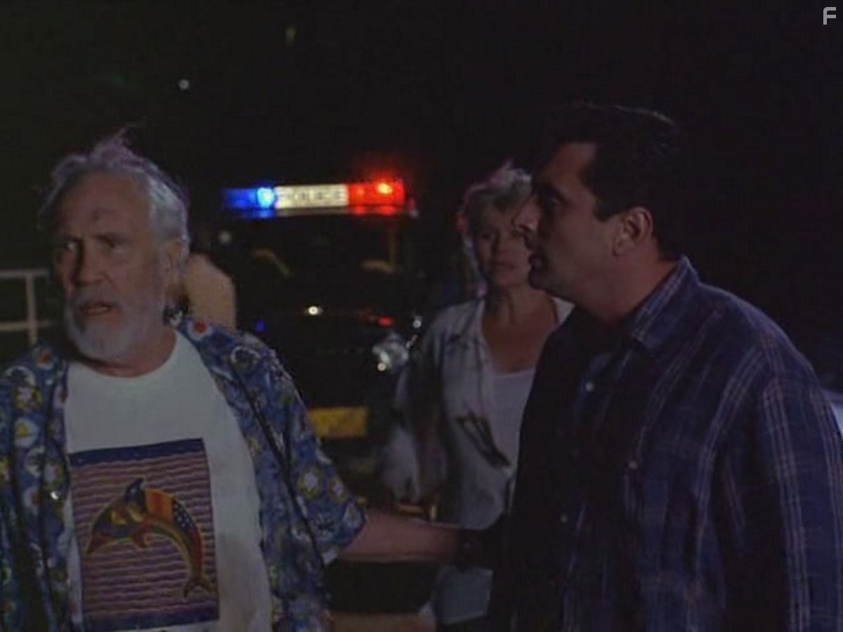 The Real Macaw (1998)