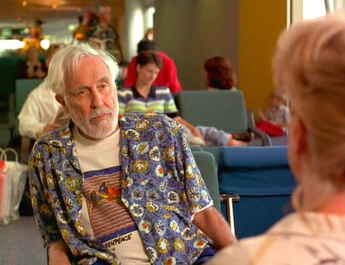 Jason Robards in The Real Macaw (1998)