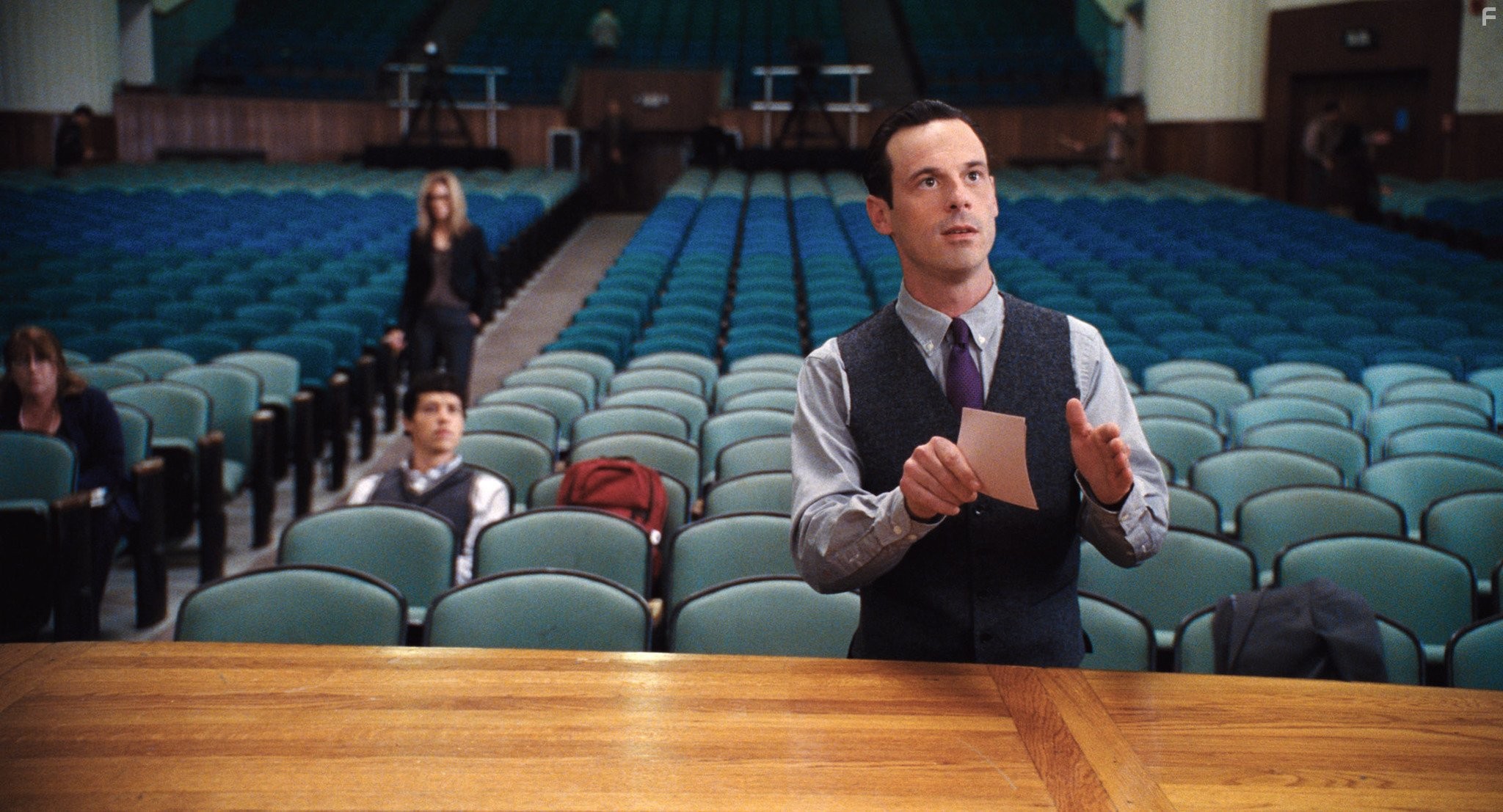 Scoot McNairy and Reynaldo Pacheco in Наш бренд - кризис (2015)