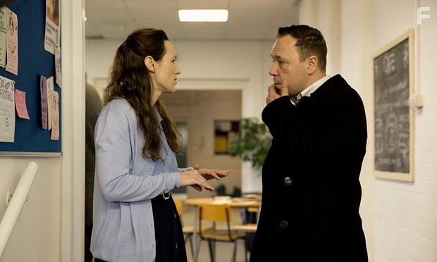 Stephen Graham and Helen Behan in Это - Англия. Год 1990 (2015)