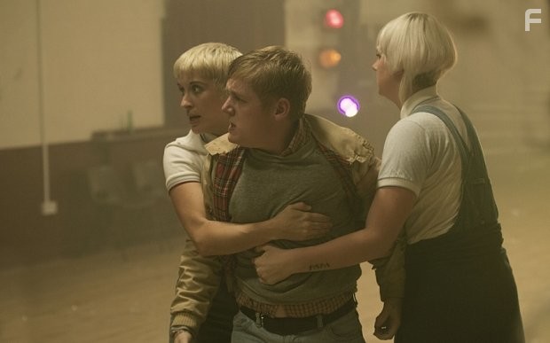 Vicky McClure, Danielle Watson, and Thomas Turgoose in Это - Англия. Год 1990 (2015)