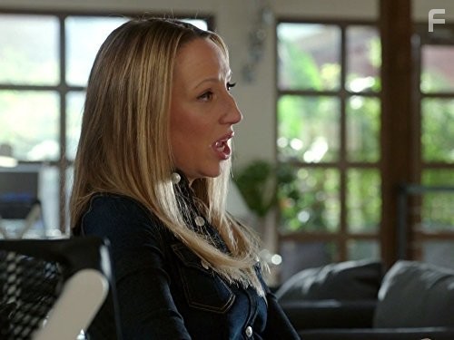 Anna Konkle in Роузвуд (2015)