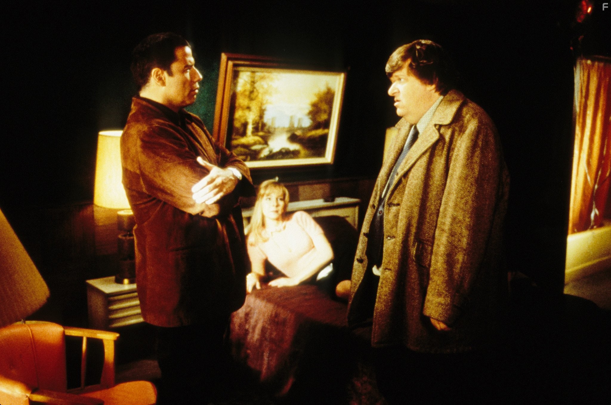 John Travolta, Lisa Kudrow, and Michael Moore in Счастливые номера (2000)