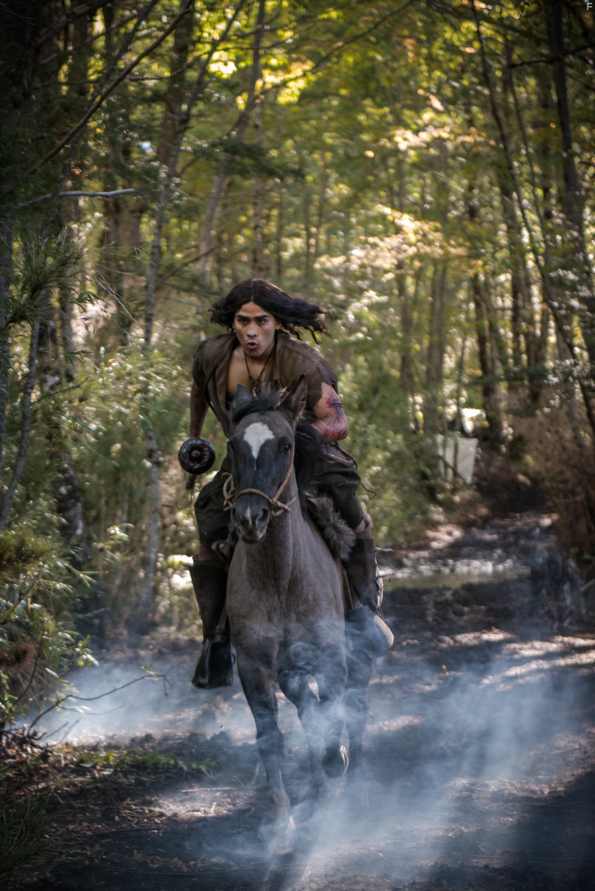 Gast?n Salgado in Осаждённые (2015)