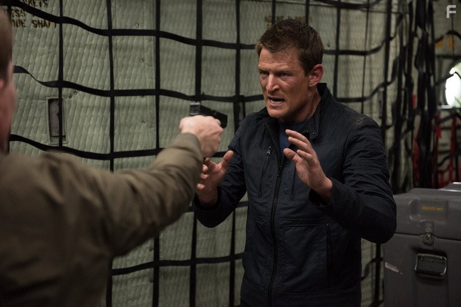 Philip Winchester in Игрок (2015)