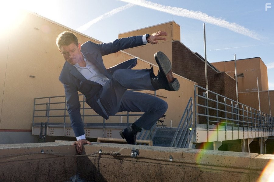 Philip Winchester in Игрок (2015)