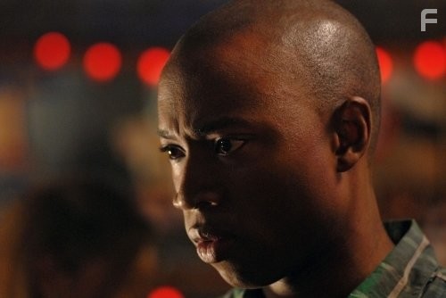 Robbie Jones in Адские кошки (2010)