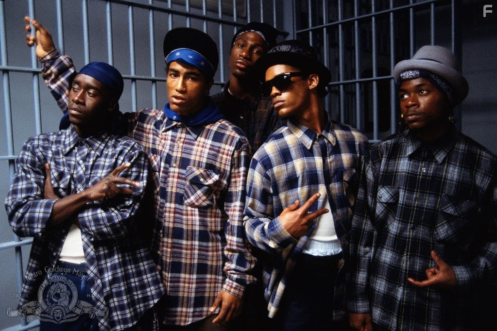 Don Cheadle in Цвета (1988)