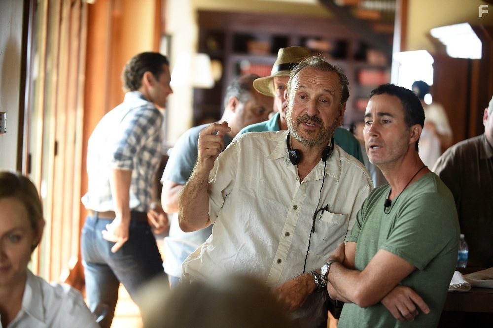 Amber Valletta in Кровь и нефть (2015)