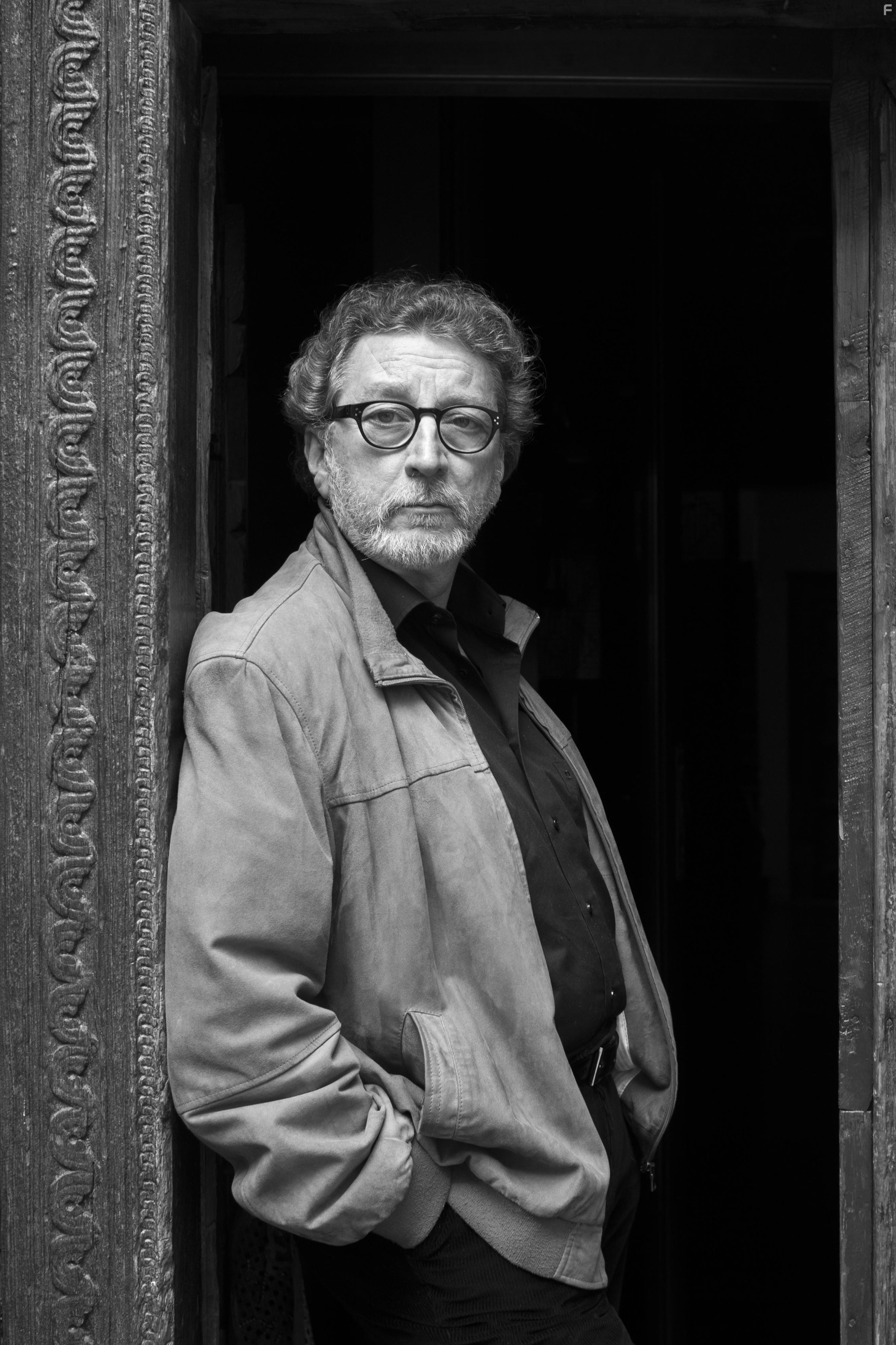 Robert Gu?diguian in Une histoire de fou (2015)