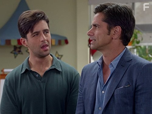 Дедушка (2015)