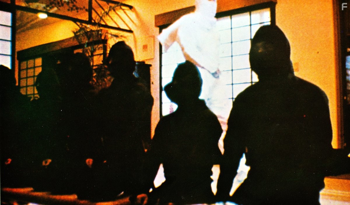 Связь через Майами (1987)