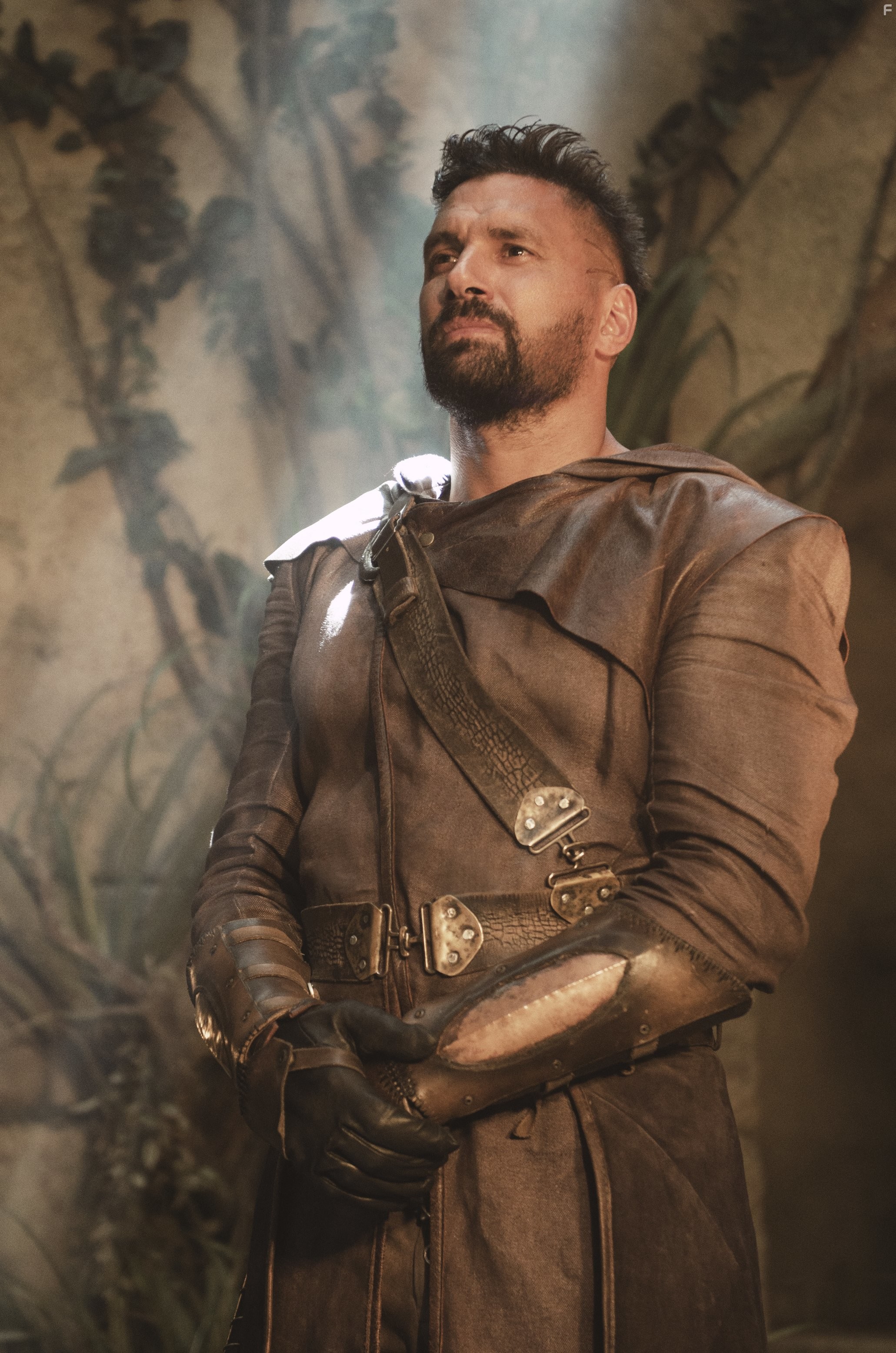 Manu Bennett in Хроники Шаннары (2016)