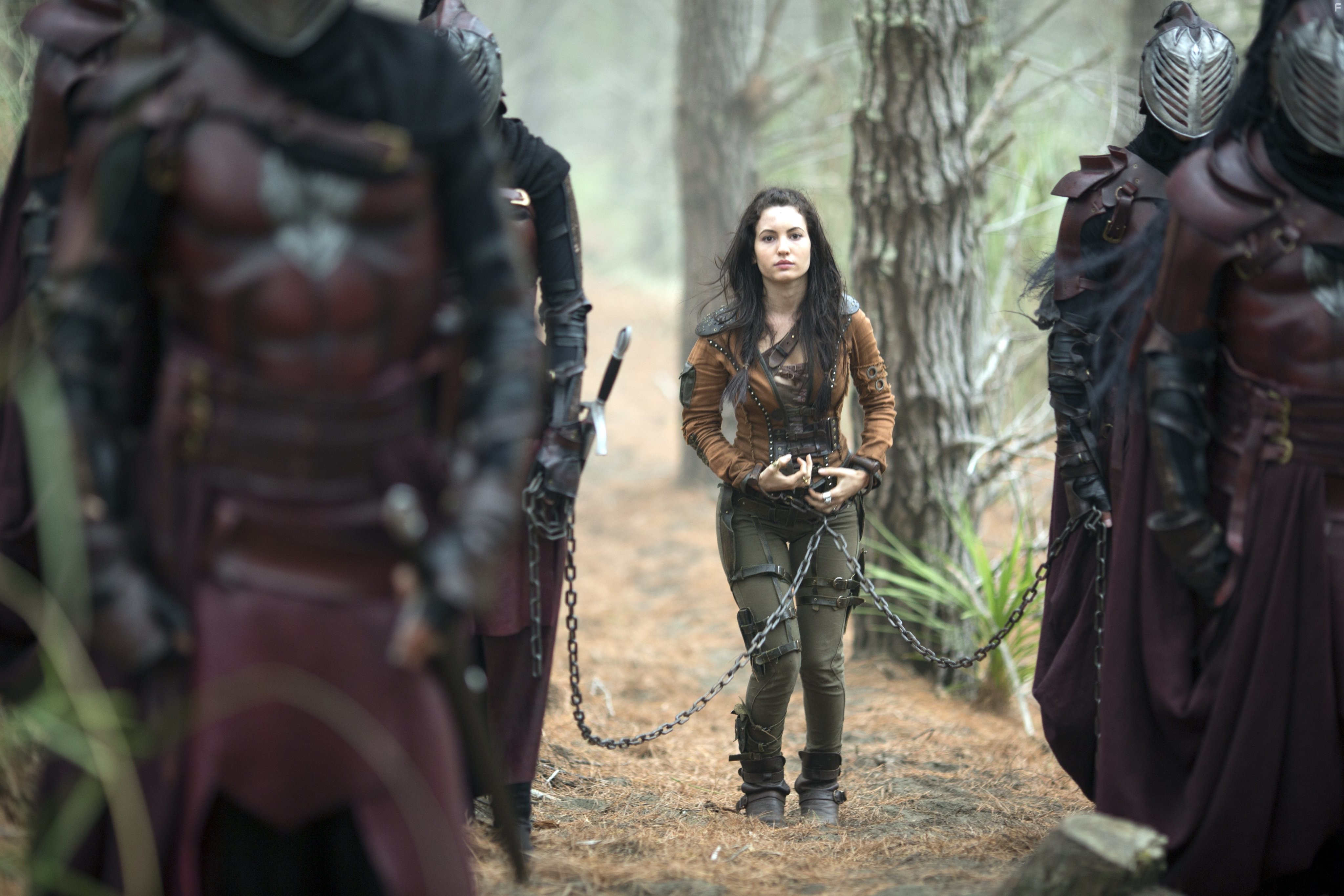 Ivana Baquero in Хроники Шаннары (2016)