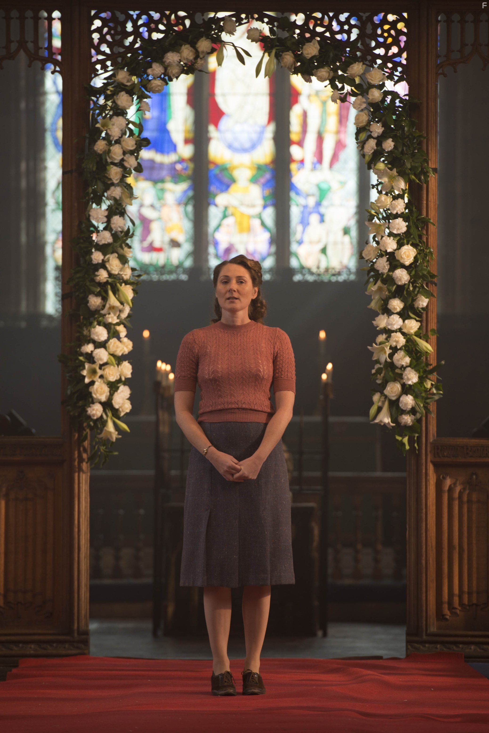 Ruth Gemmell in Home Fires (2015)