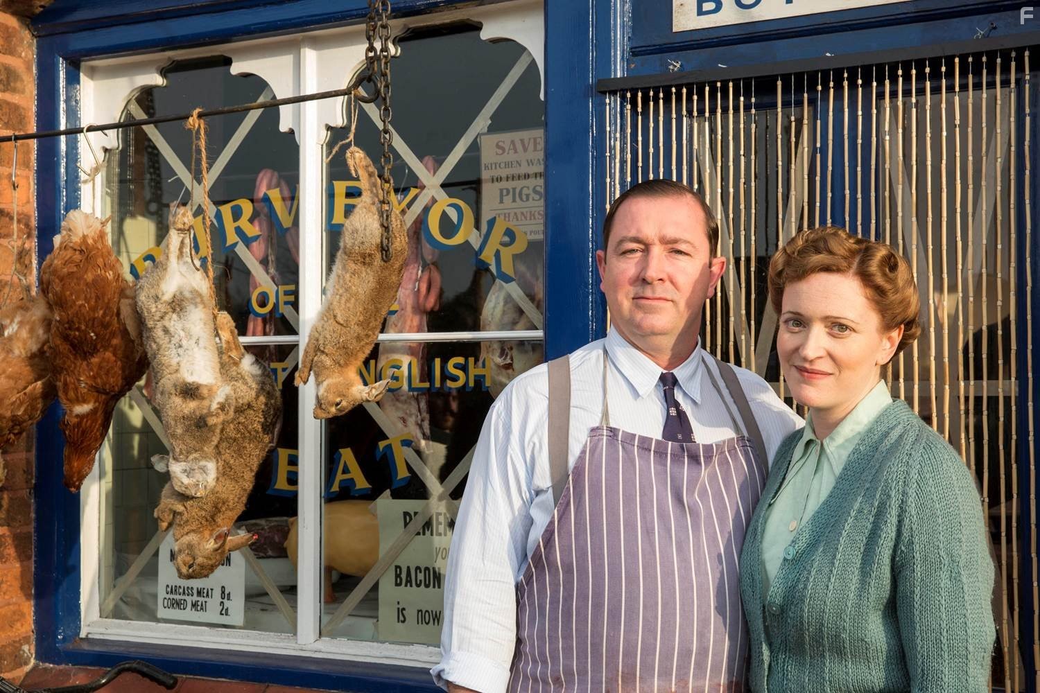 Daniel Ryan and Claire Price in Home Fires (2015)