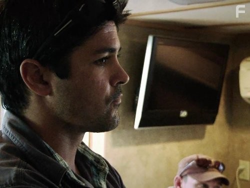 Shark Wranglers (2012)